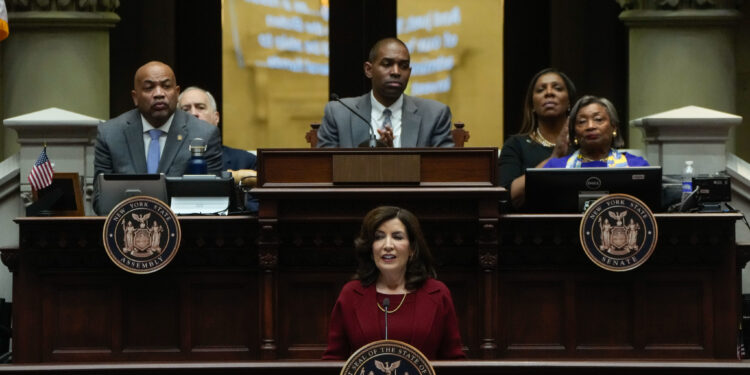 Hochul Signs New Voting Measures into Law on Voting Rights Act Anniversary