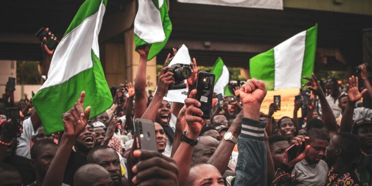 United and Delta Airlines Suspend Flights to Israel Amid Rising Tensions