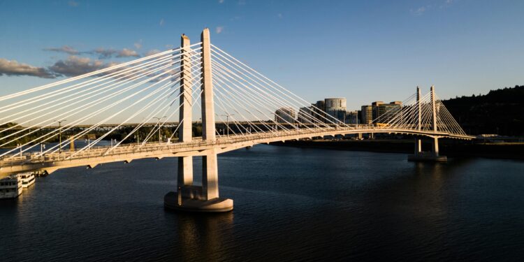 Trump Orders Troops to Protect ICE Facilities in Portland