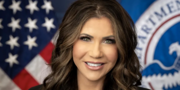 U.S. Proposes Five-Year Social Media Check for Visa-Waiver Tourists